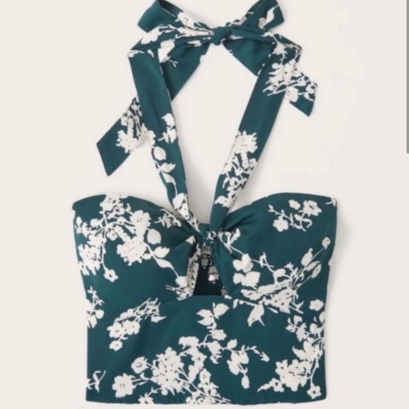 ABERCROMBIE CROP TOP - Picture 1 of 6